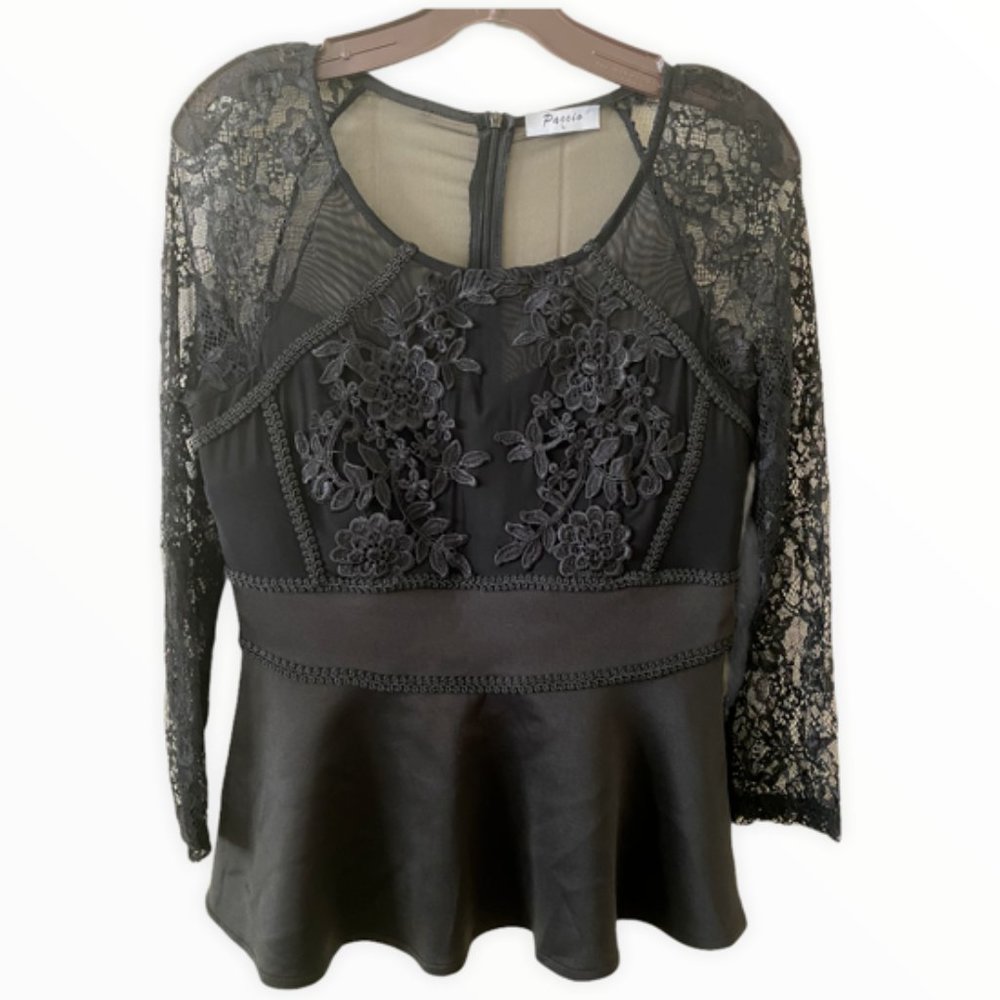 Black Lace Paccio Blouse L